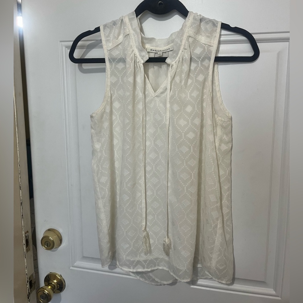 Cream Sleeveless Tie-Neck Blouse